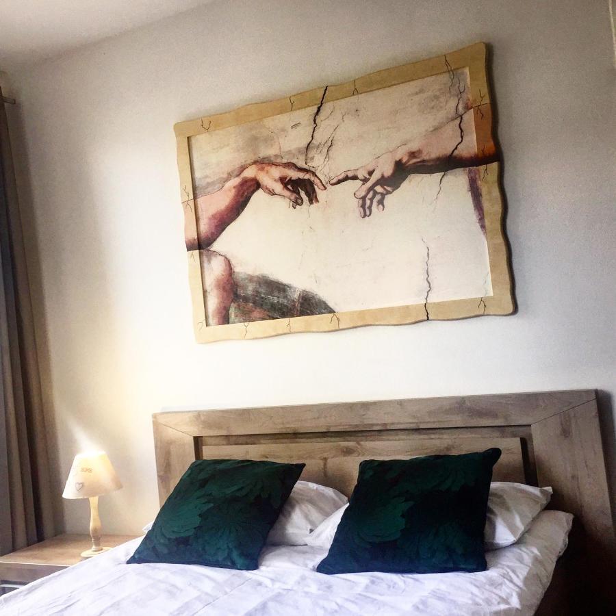 Appartement Au Calme, Avec Parc Prive, 50M Du Tram Тур Экстерьер фото