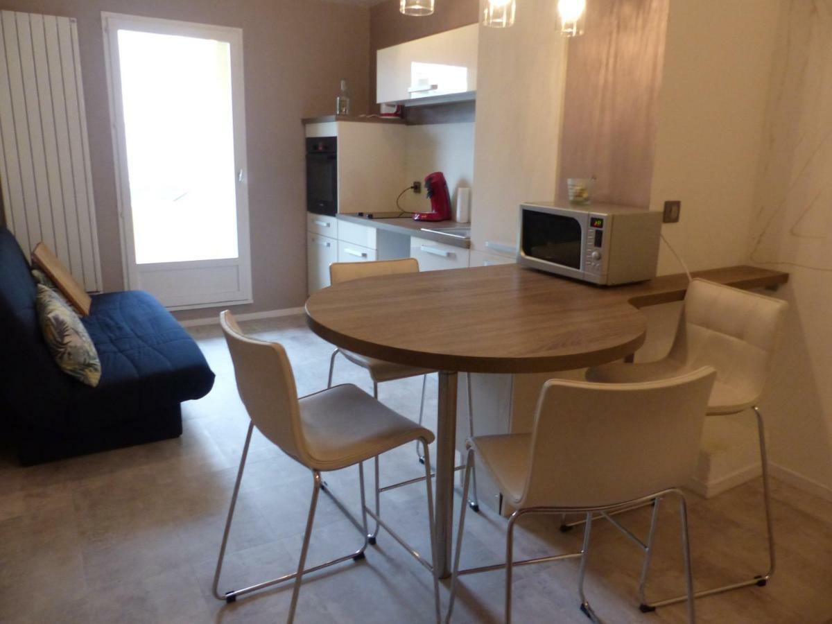 Appartement Au Calme, Avec Parc Prive, 50M Du Tram Тур Экстерьер фото